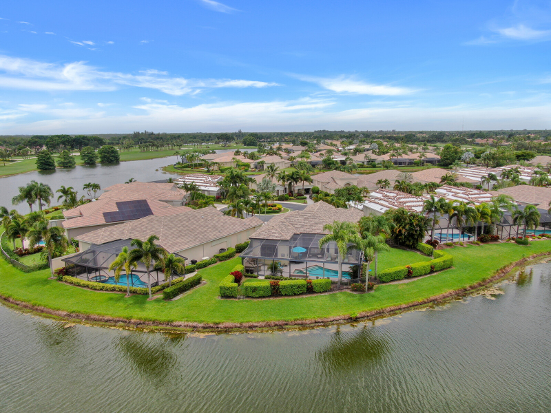 Blue Heron Bay